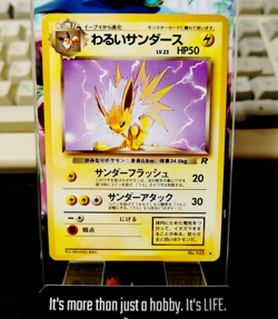 Pokemon Card TCG Dark Jolteon No.135 Japanese Release Retro Card - Image 1
