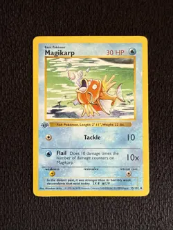 Magikarp Base Set 35/102 1st Edition Shadowless Pokemon TCG Card - Image 1