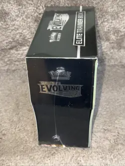 Pokemon Sword & Shield Evolving Skies Elite Trainer Box ETB Umbreon CASE FRESH - Image 3