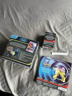 Pokemon Phantasmal Flames ETB w/ Booster Bundle and 2 pack blister - Image 4