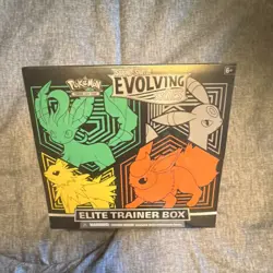 Pokemon Sword & Shield Evolving Skies Elite Trainer Box Umbreon Leafeon - Image 1