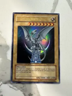 Yu-Gi-Oh! Blue-Eyes White Dragon YAP1-EN001 Holo Limited Edition Card - Image 4