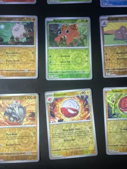 Pokemon Card Lot 40 SV Pokemon 151 Set Cards 5 Holo 12 Reverse 23 Common NM - Image 4