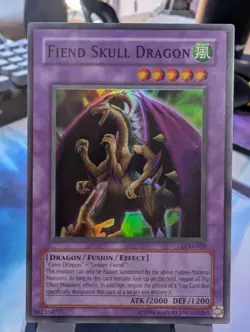 YuGiOh! Fiend Skull Dragon LOD-039 Super Rare* - Image 1