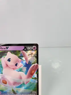 Mew V 069/189 Ultra Rare Swsh03: Darkness Ablaze Pokemon - Image 3