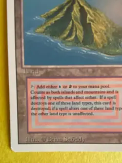 Magic the Gathering MTG Volcanic Island Card Revised Edition Dual Land - Image 4