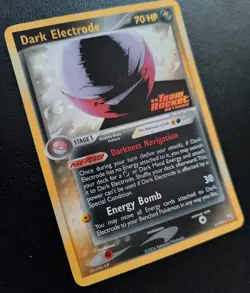 2004 Pokemon Dark Electrode-4/109-EX Team Rocket Returns-Stamped-Reverse Holo-NM - Image 3