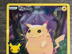 POKEMON FULL ART PIKACHU 005/025 RARE CELEBRATIONS 2021 LP + ARCEUS SLEEVE - Image 2