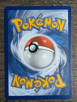 POKEMON FULL ART PIKACHU 005/025 RARE CELEBRATIONS 2021 LP + ARCEUS SLEEVE - Image 4