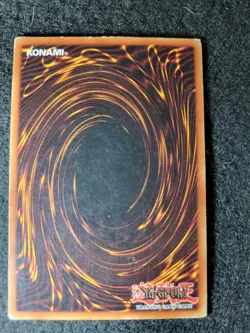 Yu-Gi-Oh! 2002 Collectors Tin - Red-Eyes B.Dragon BPT-005 - Image 2