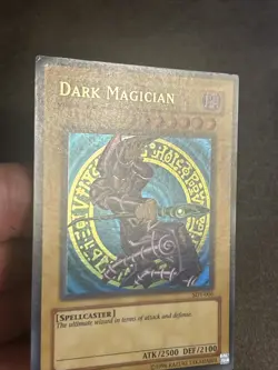 YuGiOh - DARK MAGICIAN SDY-006 - ULTRA RARE UNLIMITED - MP - Image 2