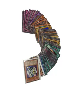 Yu-Gi-Oh! Tin Trading Card Game 169 CARDS 1996 - Image 2