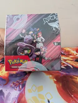 Pokemon TCG - Scarlet & Violet: Destined Rivals Half Booster Box (18 Packs) - Image 5