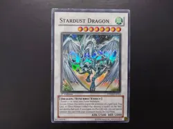Yugioh - Stardust Dragon DP08-EN014 Super Rare 1st Edition - Image 1