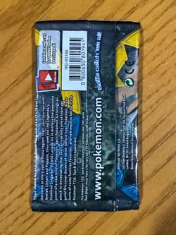 Pokemon TCG - Sun and Moon - Base Set Booster Pack - Image 2