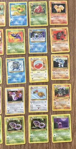 Nice Lot Pokemon cards/Vintage Base Set/Full Art/Holos - Image 5