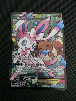 Sylveon EX RC32/RC32 Full Art Holo Pokemon Card Generations Radiant Collection - Image 2