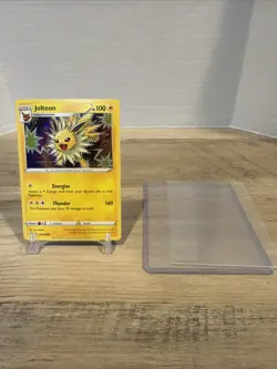 Jolteon SWSH094 Holo Promo Sword & Shield Promo Pokemon NM - Image 1