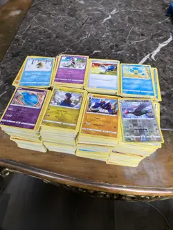 Pokemon Cards Bulk Sword And Shield 3200 Cards 800 Holo Crown Zenith, Go, Fusion - Image 1