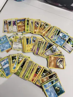 Lot 150 Mixed POKEMON Cards - Image 2