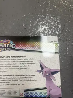 Pokemon TCG Prismatic Evolutions Premium Figure Collection – New with damages - Image 3