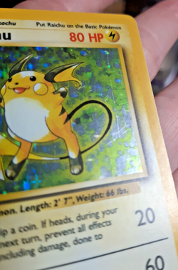 Raichu 14/102 Pokemon Card Base set NINTENDO TCG CCG NM RARE WOTC Holo FOIL - Image 4