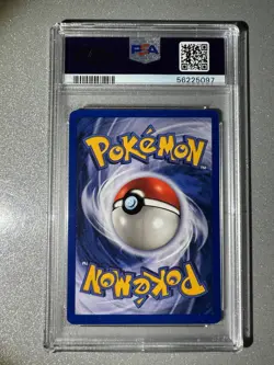 Pokemon Ivysaur 030/102 Base Set Shadowless Uncommon English PSA 10 - Image 2