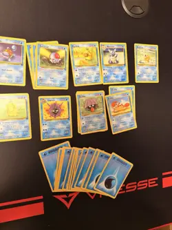Pokemon 1999-2000 Lot Of Around 480 Cards! - Image 3