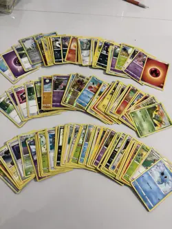 Lot 150 Mixed POKEMON Cards - Image 1