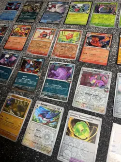 POKEMON Destined Rivals BULK Bundle Holos / Reverse Holo / EX - 28 Cards - Image 1