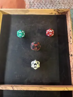 MTG Magic the Gathering Origins & Jumbo Innistrad Vampires Spindown Lot - Image 1