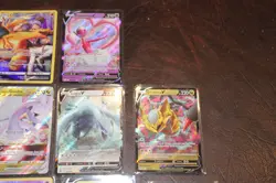 2022 Pokemon Sword & Shield Lost Origin Holo 37 Card Lot - Image 4