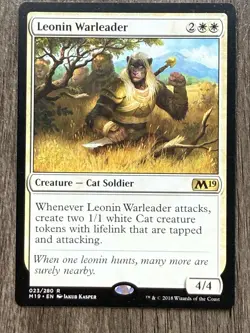 1x Leonin Warleader Core Set 2019 Regular MTG LP English - Image 1