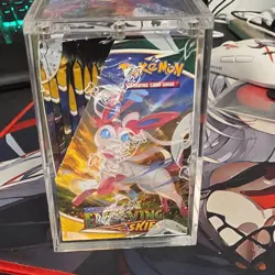 Pokemon Sword & Shield Evolving Skies Sealed Booster Box English 2021 TCG - Image 4