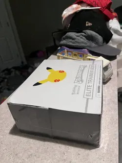 Pokemon Celebrations Elite Trainer Box (2021) 25th Anniversary, Sealed, See Pics 820650809439 - Image 1