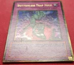 1x Yu-Gi-Oh! Bottomless Trap Hole - GLD2-EN045 - Gold Rare - Limited Edition -LP - Image 5
