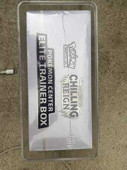 Pokemon TCG: Pokemon Center Chilling Reign Ice Rider Calyrex Elite Trainer Box - Image 4