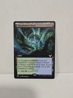 Vineglimmer Snarl (Extended Art) Strixhaven: School of Mages Regular - Image 1