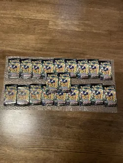 QTY:20 New Pokemon TCG Crown Zenith Booster Packs Lot SEALED - Image 2