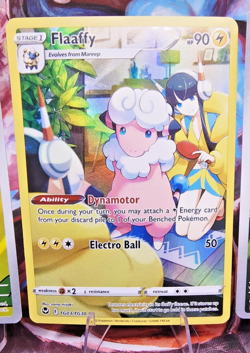 Pokemon 3 Card Lot Illustration Rare Pidgey 207 w/ Flaaffy TG03 + Togedemaru 104 - Image 5