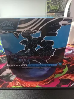 Pokemon Elite Trainer Box Scarlet & Violet Black Bolt - Image 1