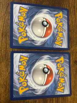 pokemon card holo lot Vaporeon Vmax and Jolteon Vmax - Image 2