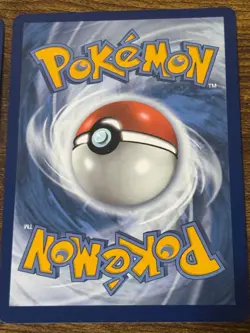 pokemon card holo lot Vaporeon Vmax and Jolteon Vmax - Image 5