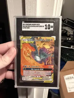 2019 POKEMON SUN & MOON HIDDEN FATES MOLTRES & ZAPDOS & ARTICUNO GX SGC 10 GM - Image 1