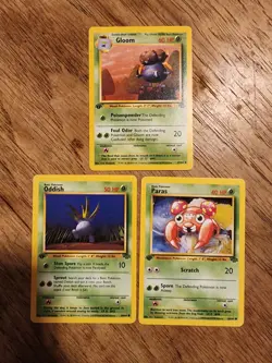 Pokemon Jungle 1st Edition Lot Of 3 Cards (Oddish, Gloom & Paras) Lightly Played - Image 2