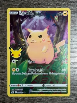 POKEMON FULL ART PIKACHU 005/025 RARE CELEBRATIONS 2021 LP + ARCEUS SLEEVE - Image 1