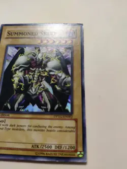 Summoned Skull DPYG-EN002 Super Rare 1st Edition MP Yugioh! - Image 2