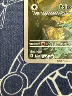 Venipede 132/086 Illustration Rare Sv: Black Bolt Holo Pokemon TCG BLK Holo - Image 4