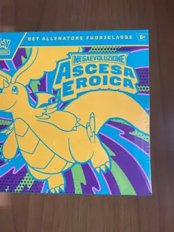 Pokemon ETB Megaevoluzione Ascesa Eroica Italiano - Nuovo Sigillato ✅ IN HAND - Image 3