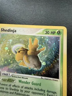 2003 Pokemon TCG Shedinja 11/97 EX Dragon Holo Rare w/ swirl - NM/LP - Image 2